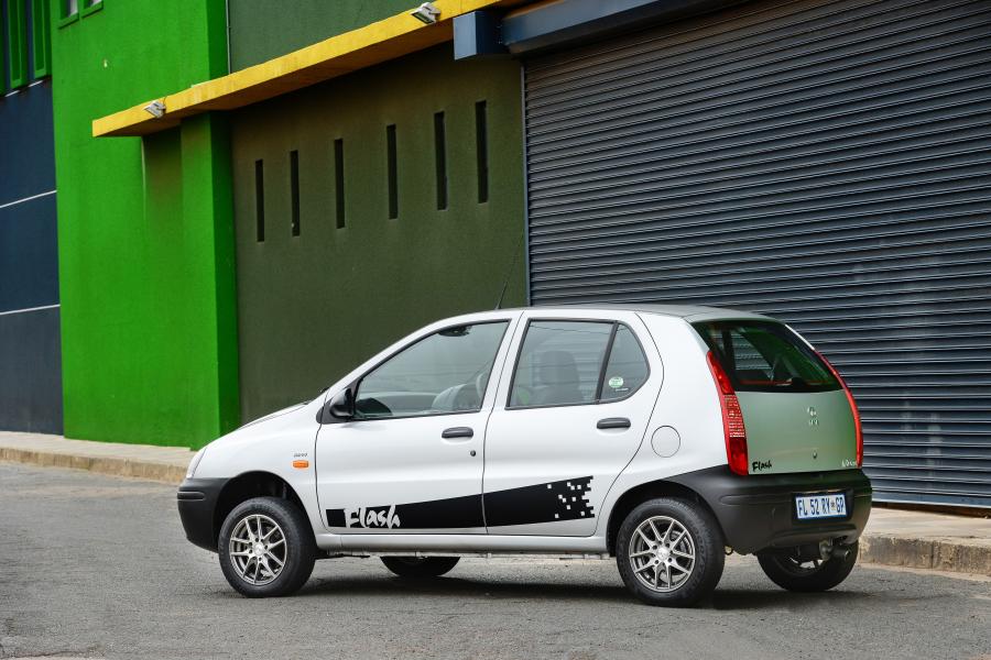  Tata Indica Flash 2016 года  (фото 29 из 30)